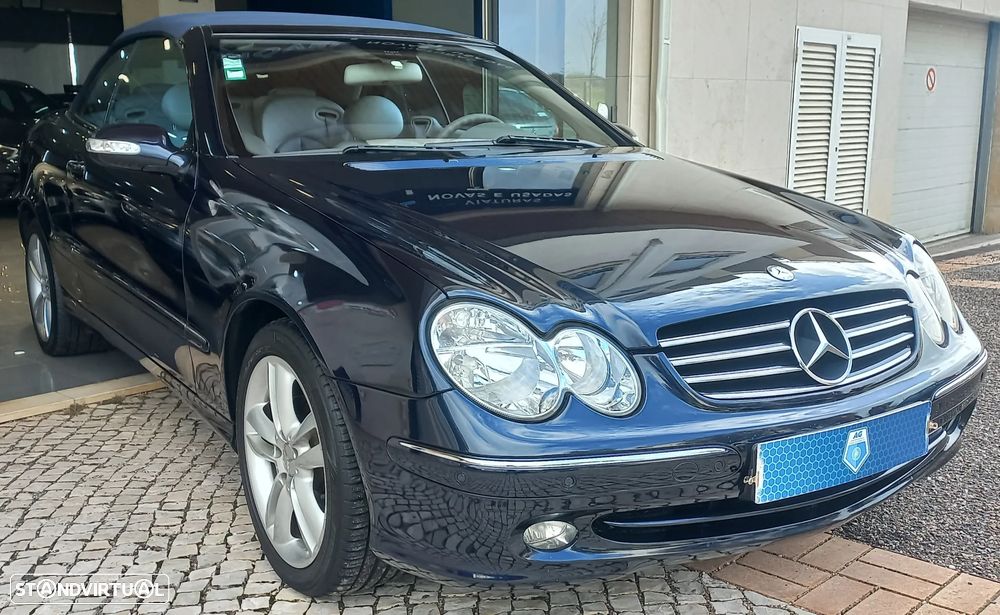 Mercedes-Benz CLK 200 K Avantgarde Aut. - 2