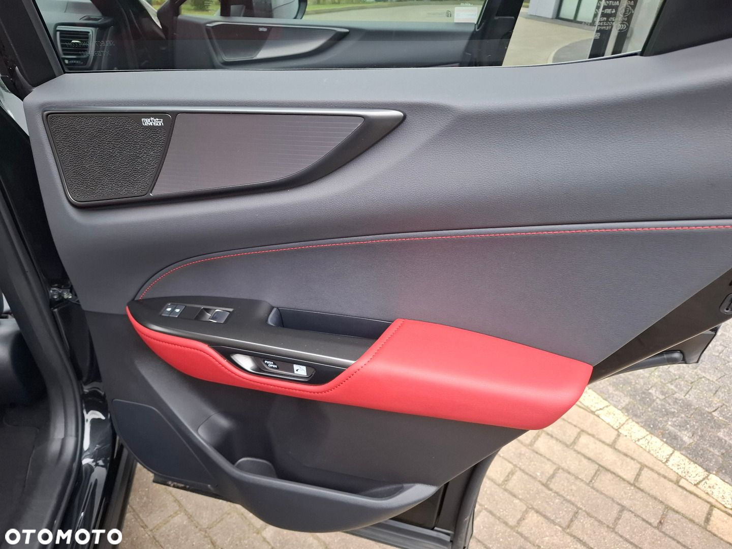 Lexus NX - 25