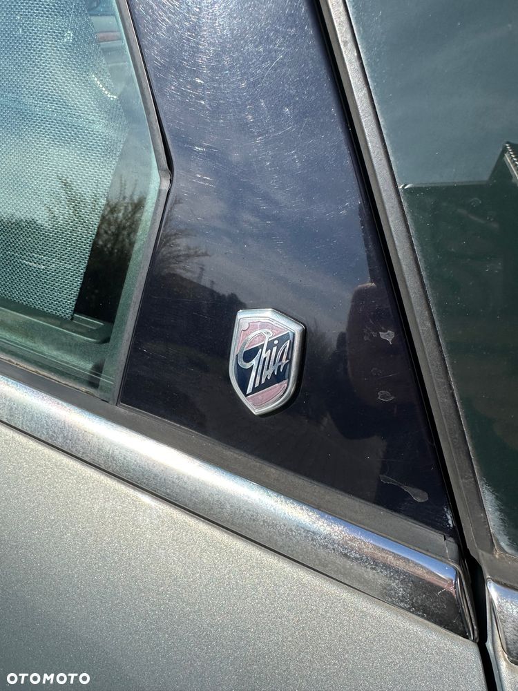 Ford Mondeo 2.0 Ghia X - 20