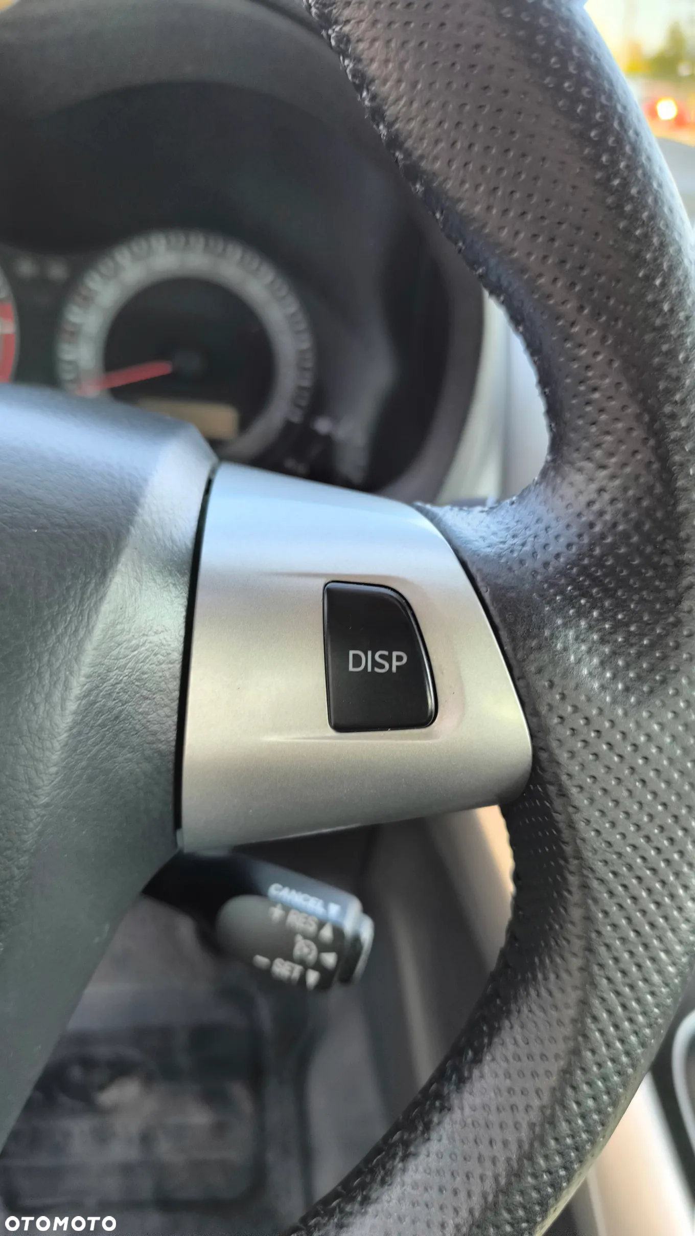 Toyota Auris 1.6 Executive - 28