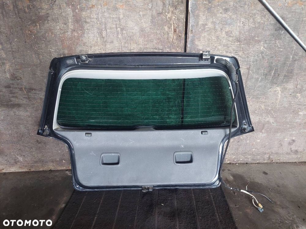 KLAPA BAGAŻNIKA + LAMPY VOLKSWAGEN POLO IV LIFT LC9Z - 8