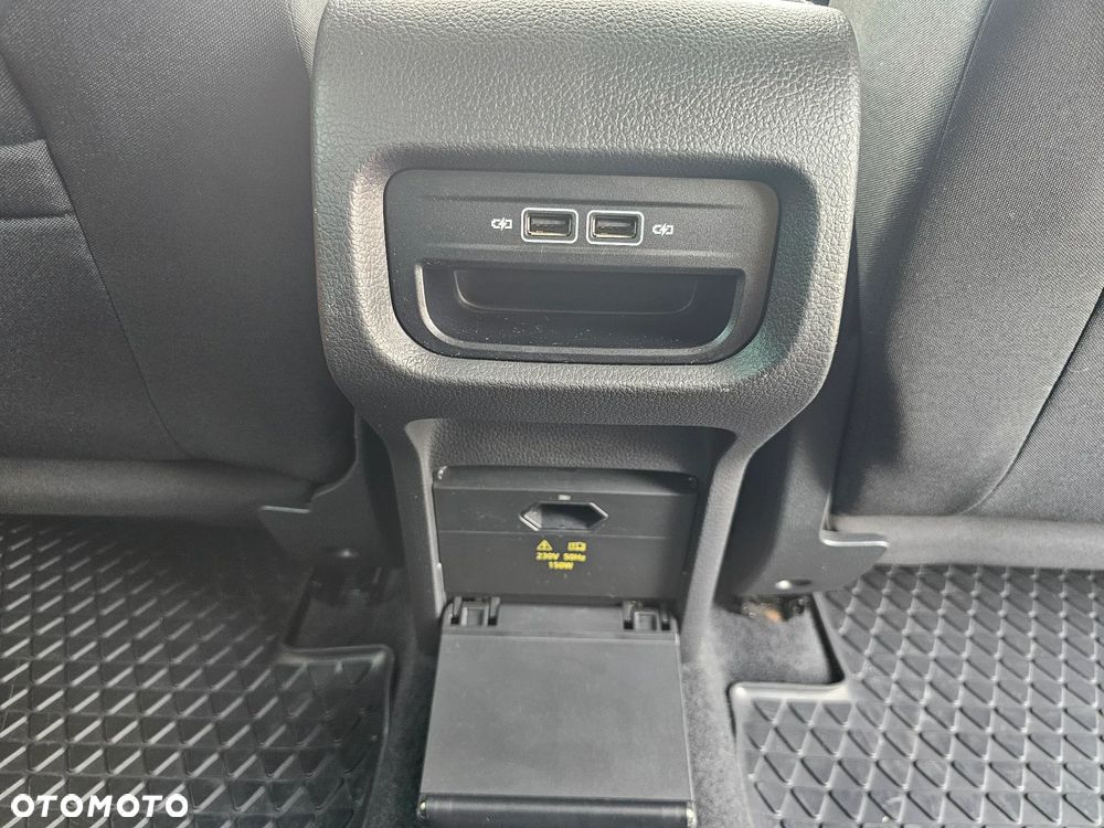 Volkswagen Sharan 2.0 TDI DSG 4MOTION Highline Black Style - 22