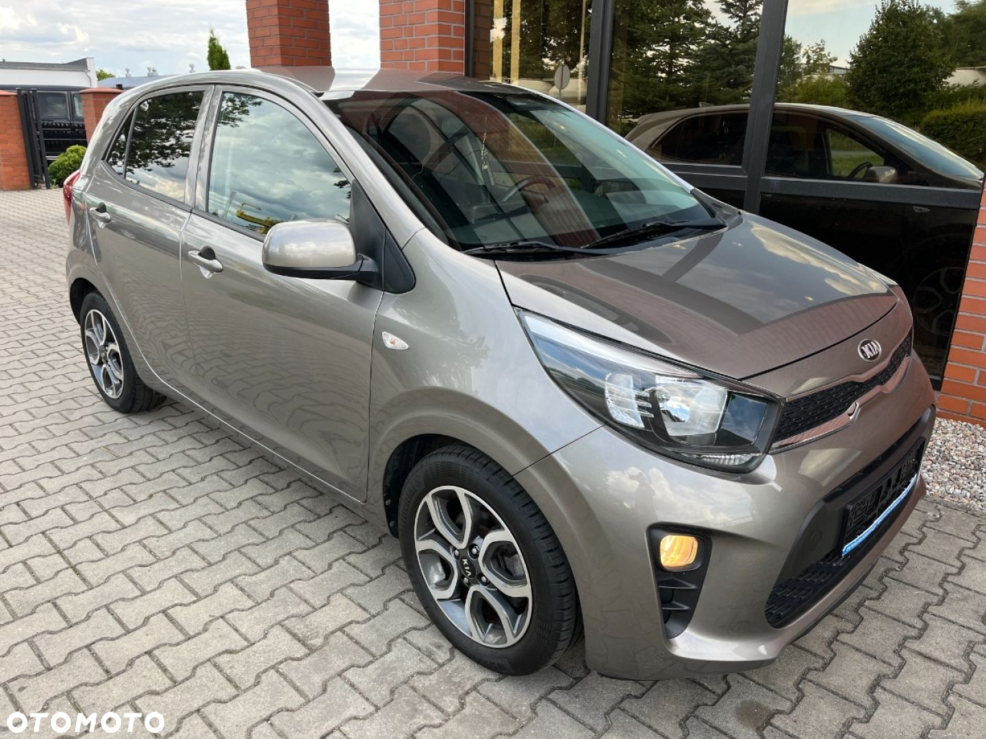 Kia Picanto 1.0 Dream-Team Edition - 2