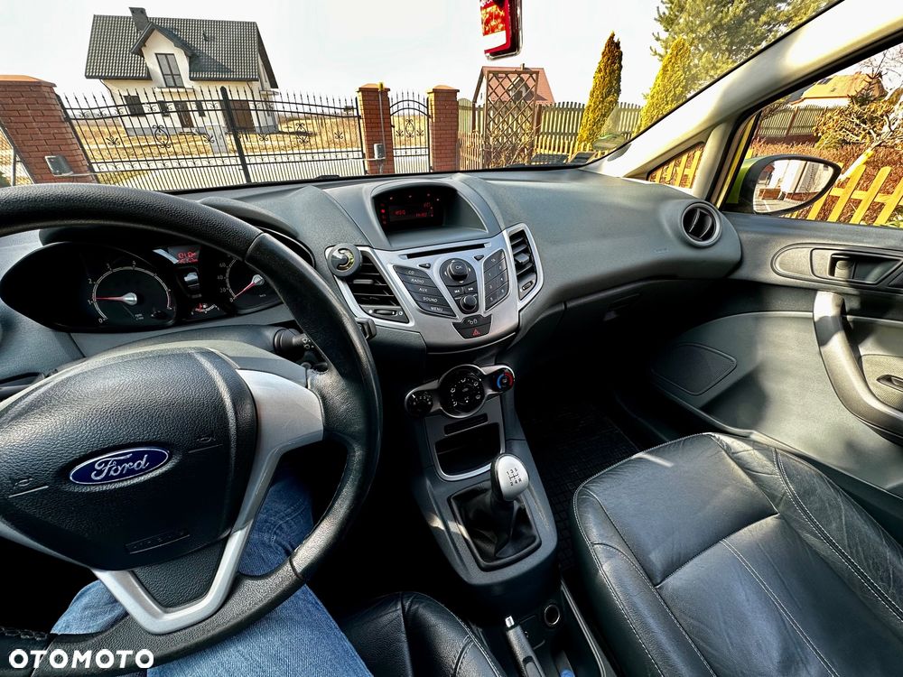 Ford Fiesta 1.4 Silver X - 13