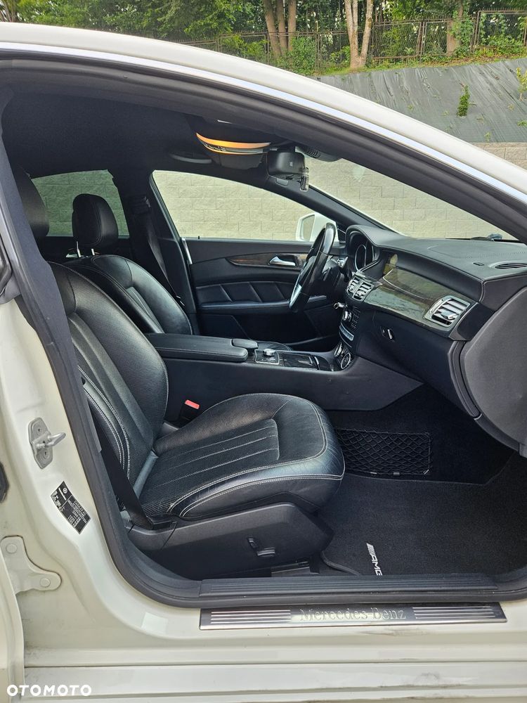 Mercedes-Benz CLS 350 CDI DPF 4Matic BlueEFFICIENCY 7G-TRONIC - 28