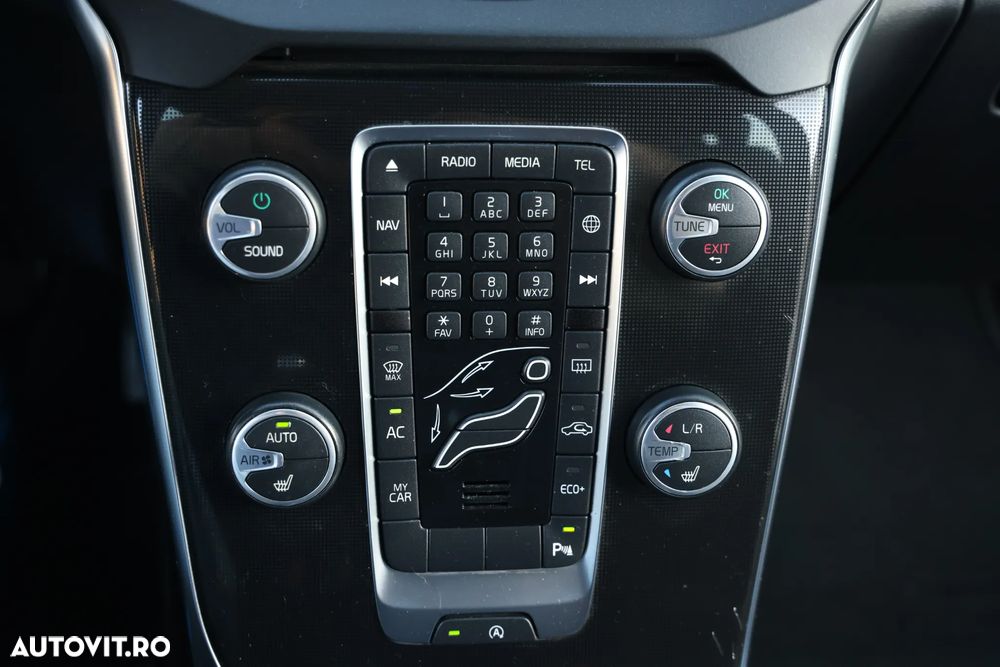 Volvo V40 D3 Geartronic Momentum - 13