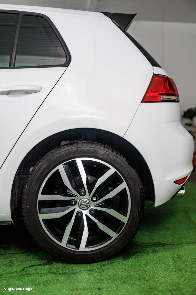 VW Golf 2.0 BlueTDI DSG Comfortline - 8