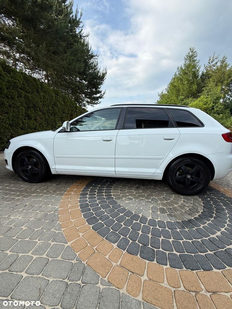 Audi A3 Sportback 1.4 TFSI Attraction - 4