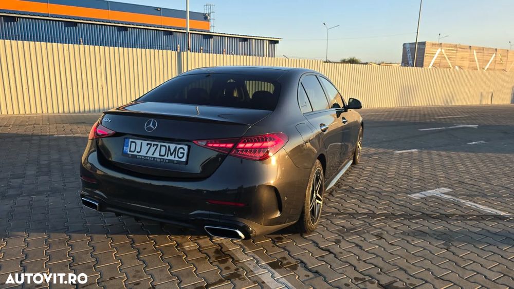 Mercedes-Benz C - 8