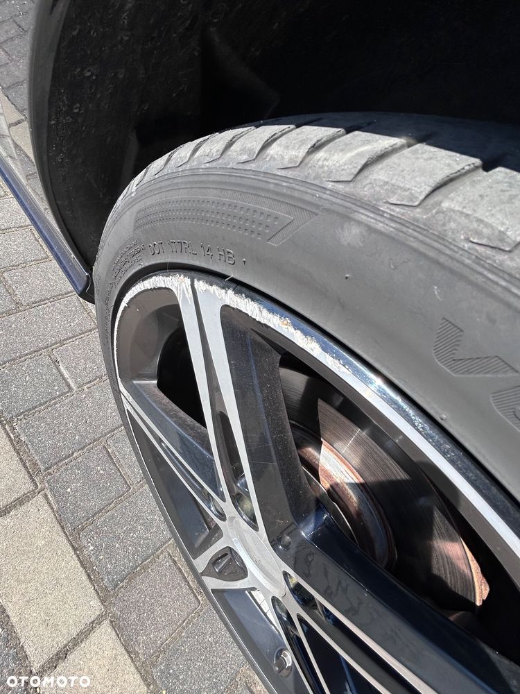 Mercedes-Benz CLA - 28