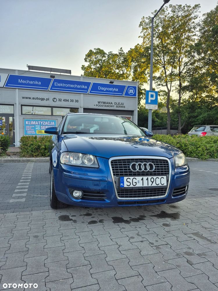 Audi A3 3-drzwiowe 1.6 FSI Ambiente - 20