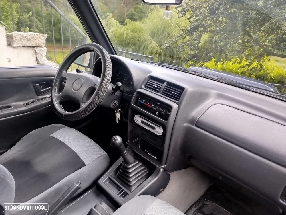 Suzuki Vitara 1.9 TD JLX - 14