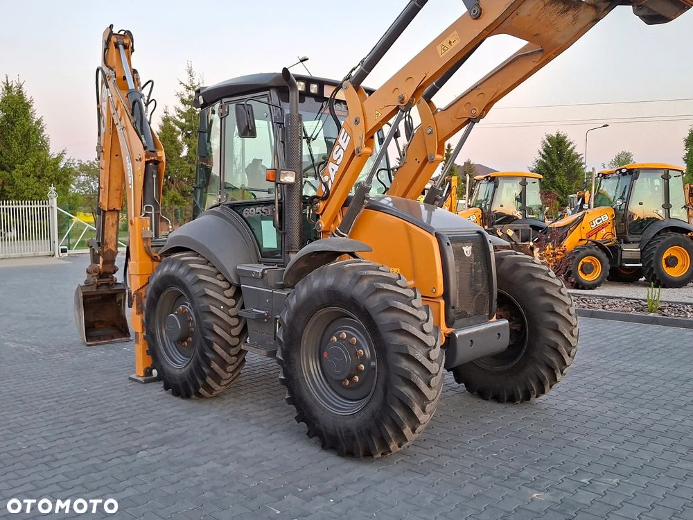 Case 695ST / Rok 2019 / Joystick / Koparko Ładowarka / - 4