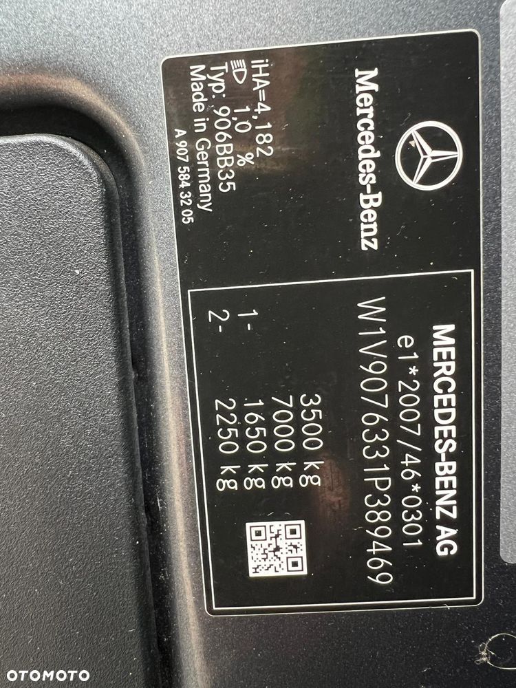 Mercedes-Benz Sprinter 319 V6 - 27