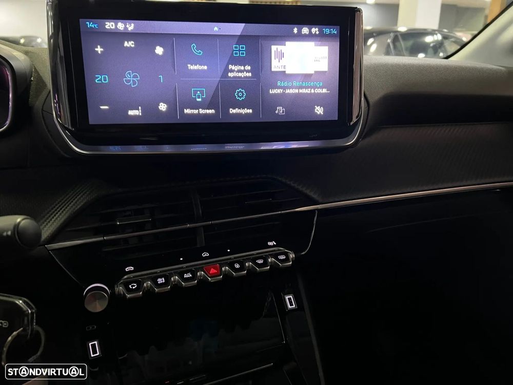 Peugeot 208 1.2 Hybrid Allure e-DCS6 - 22