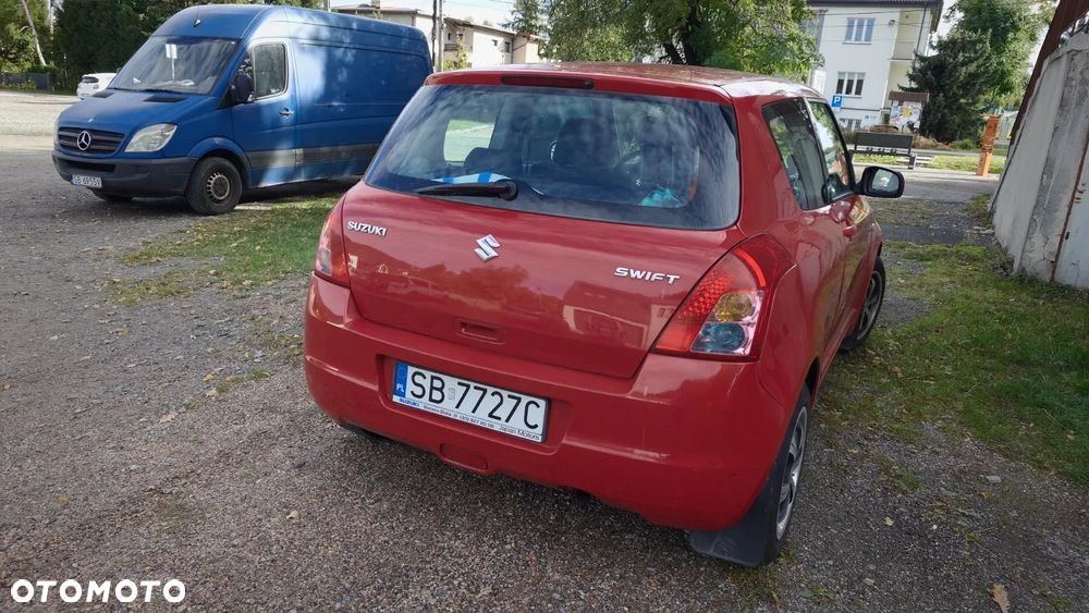 Suzuki Swift 2008 photo 3