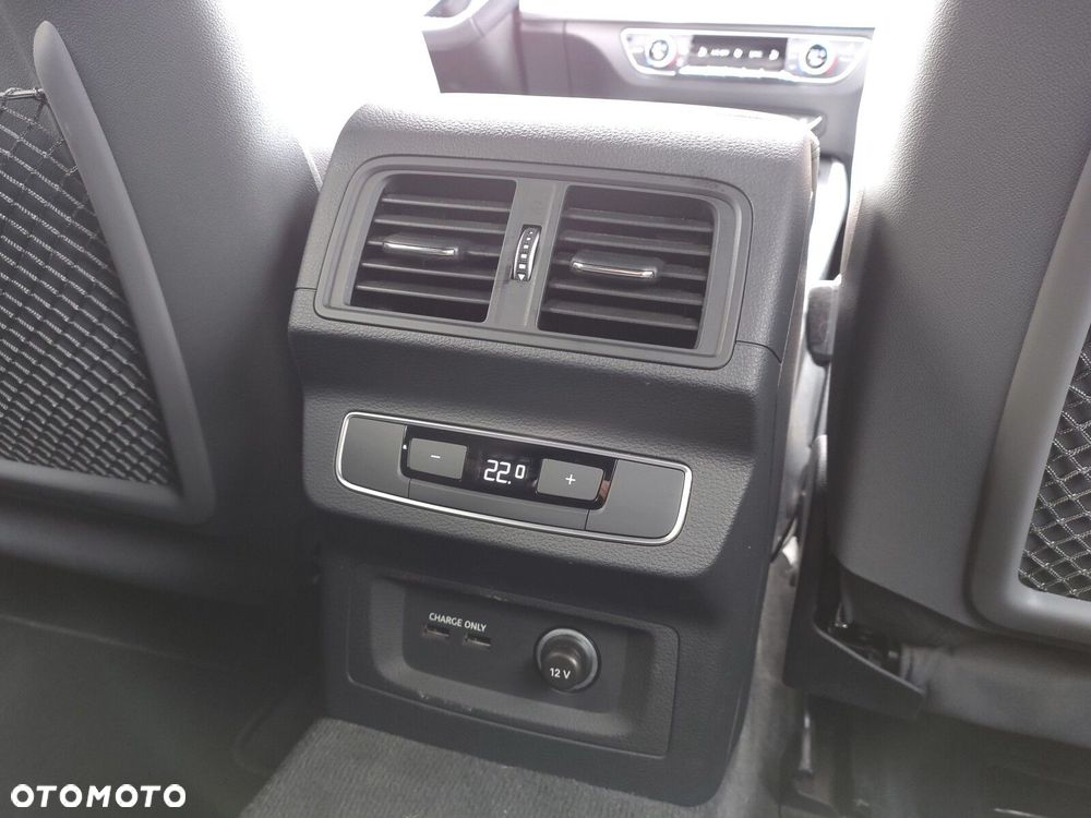 Audi SQ5 Sportback - 11