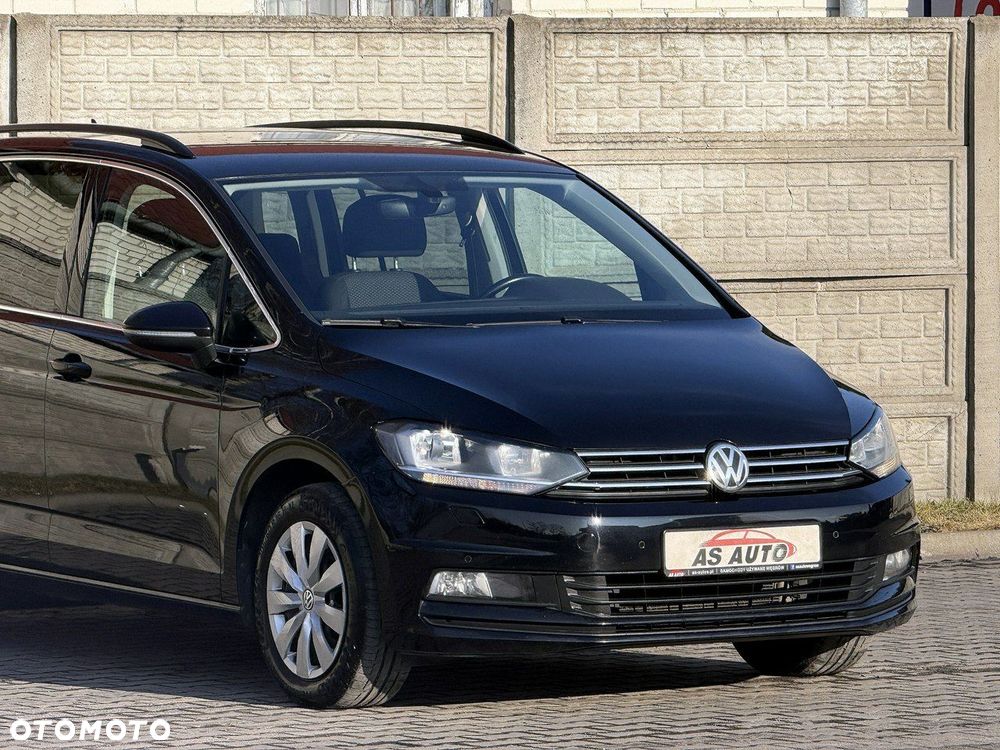 Volkswagen Touran 1.6 TDI SCR DSG IQ.DRIVE - 40