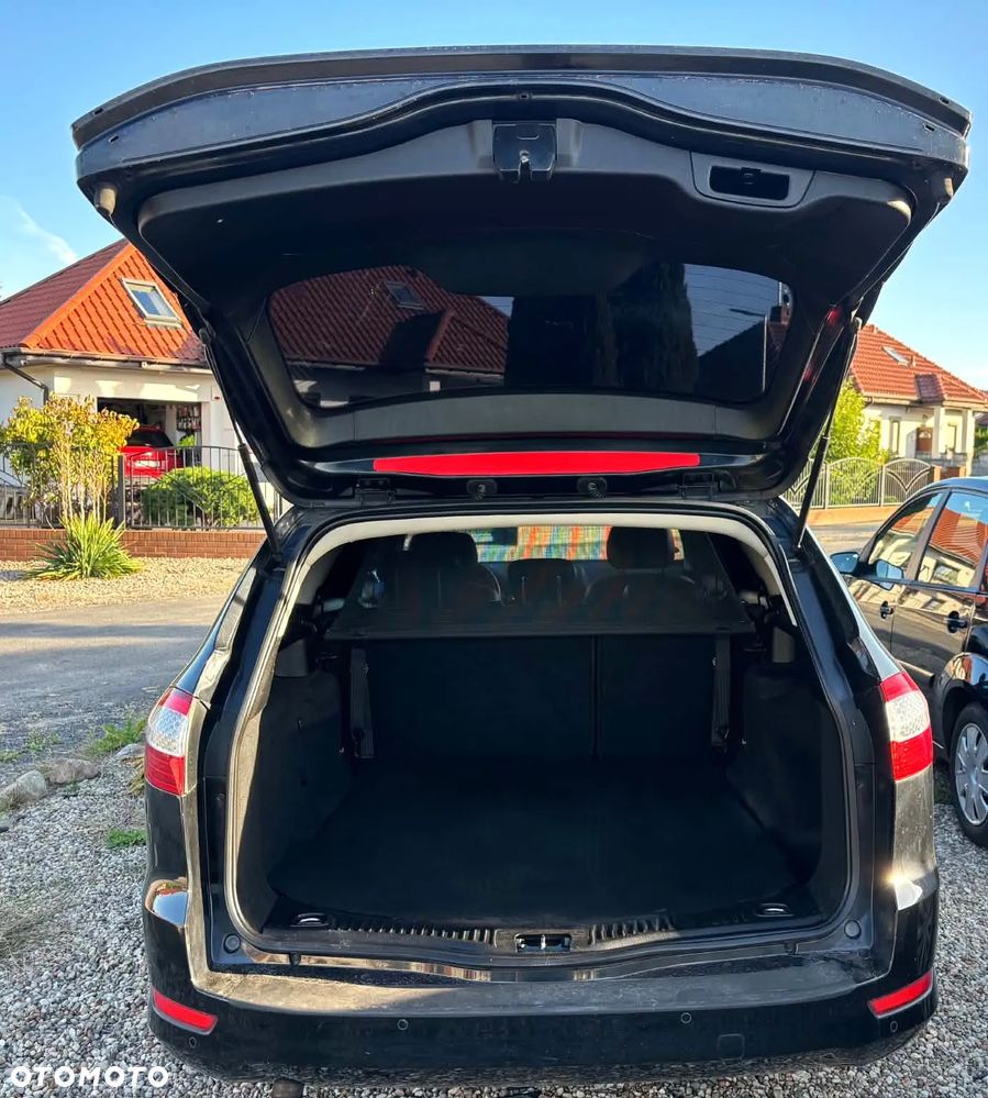 Ford Mondeo 2.0 TDCi Champions Edition - 25