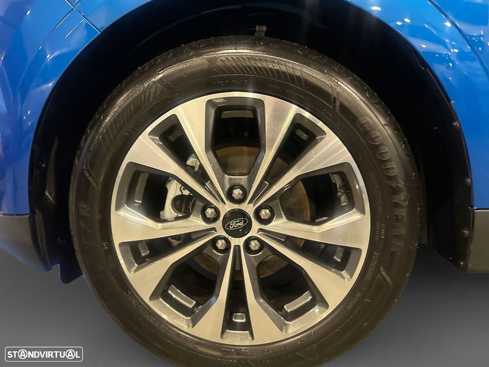 Ford Tourneo Courier 1.0 EcoBoost Titanium DCT - 14