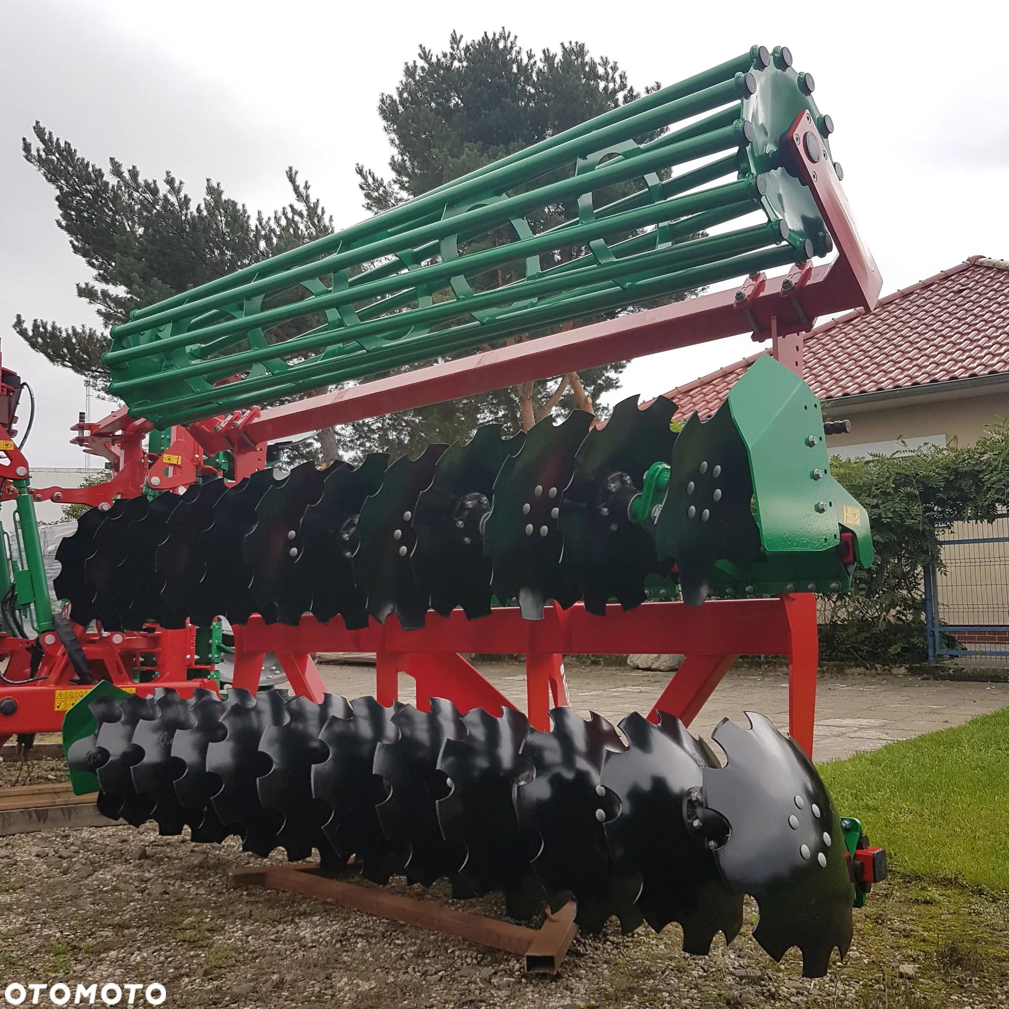 Agro-Masz BTL30 - 11