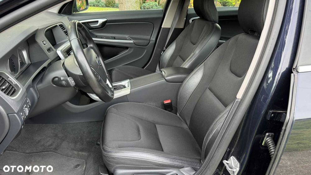 Volvo V60 - 12