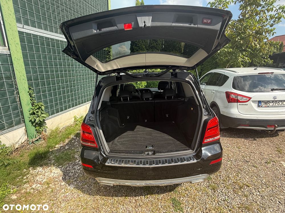 Mercedes-Benz GLK 350 4-Matic - 14