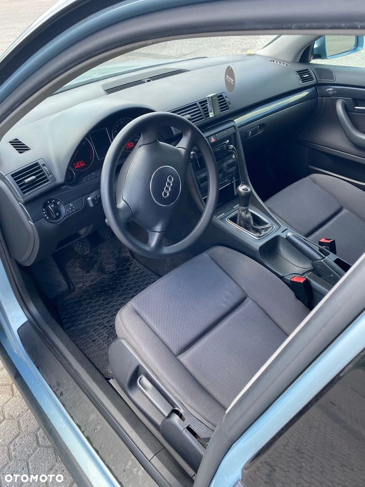 Audi A4 Limousine 1.6 - 7
