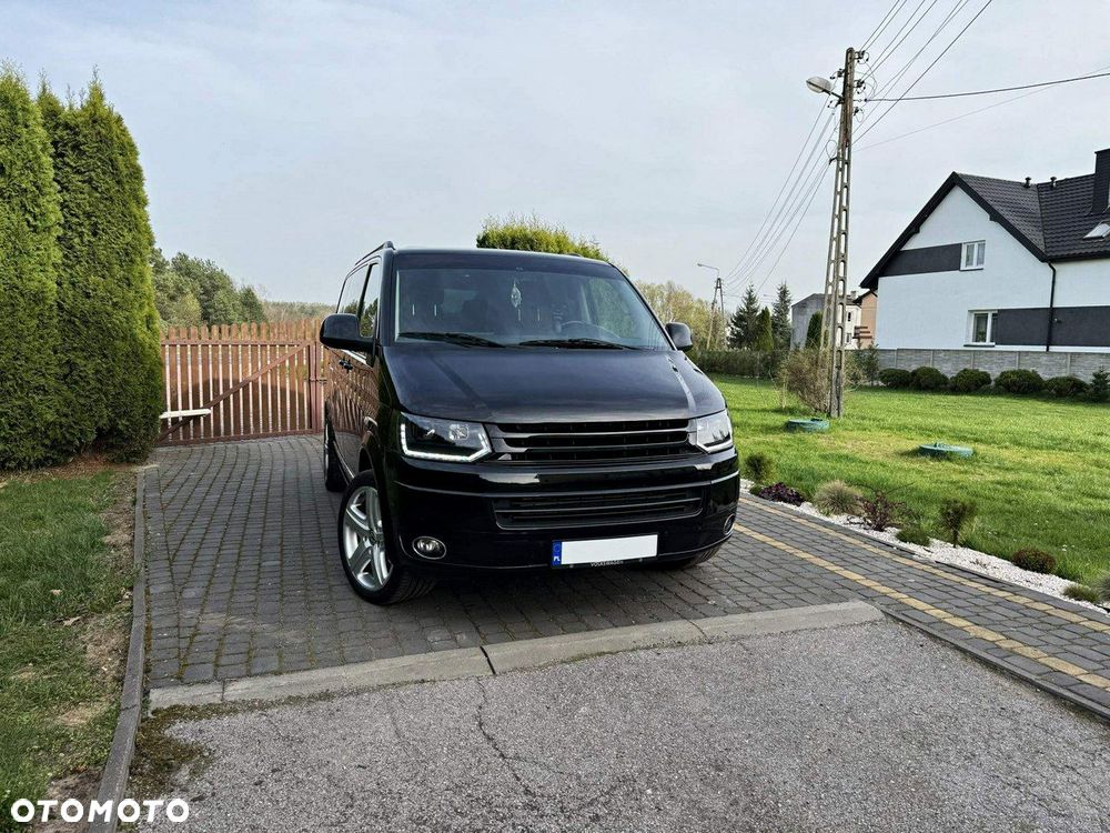 Volkswagen Multivan - 2