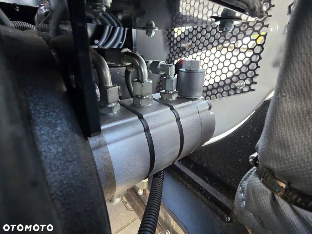 Inny NOWA minikoparka TORQMATIK TM 16, SILNIK KUBOTA - 20