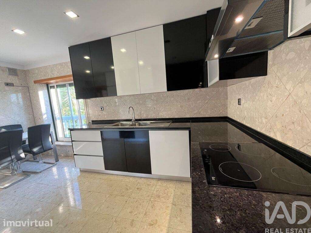 Apartamento T2 em Lorvão de 115 m2 - Grande imagem: 4/18