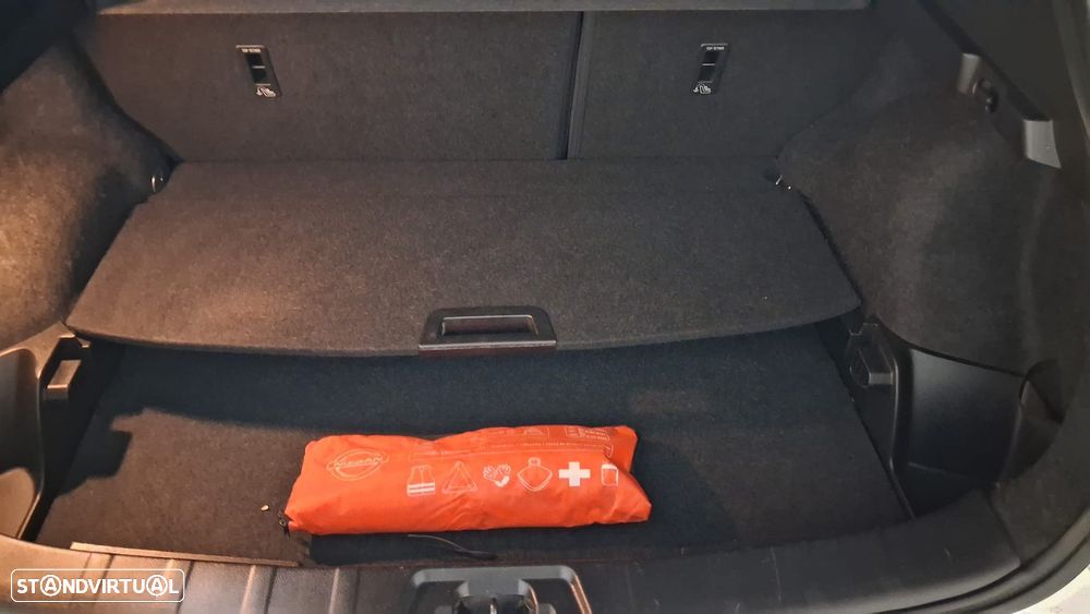 Nissan Qashqai 1.5 dCi N-Connecta 18 - 18