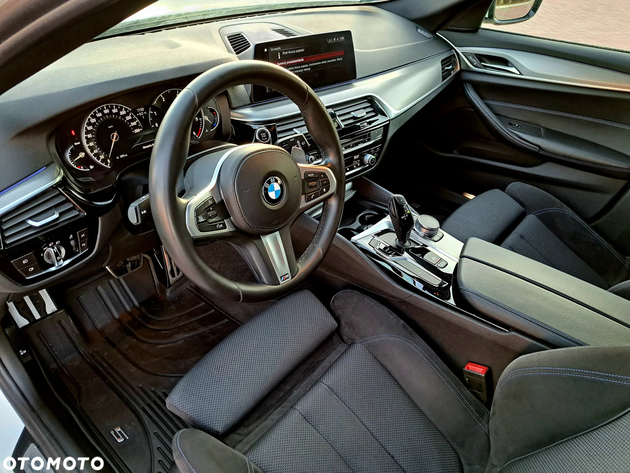 BMW Seria 5 520d xDrive - 7