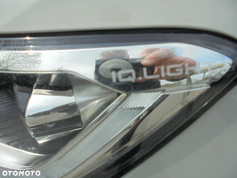 Volkswagen T-Roc 2.0 TDI SCR DSG Style - 38