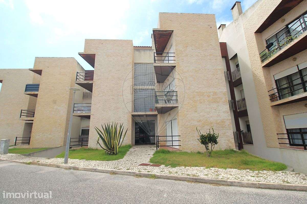 Apartamento T2 para arrendamento - Grande imagem: 2/15