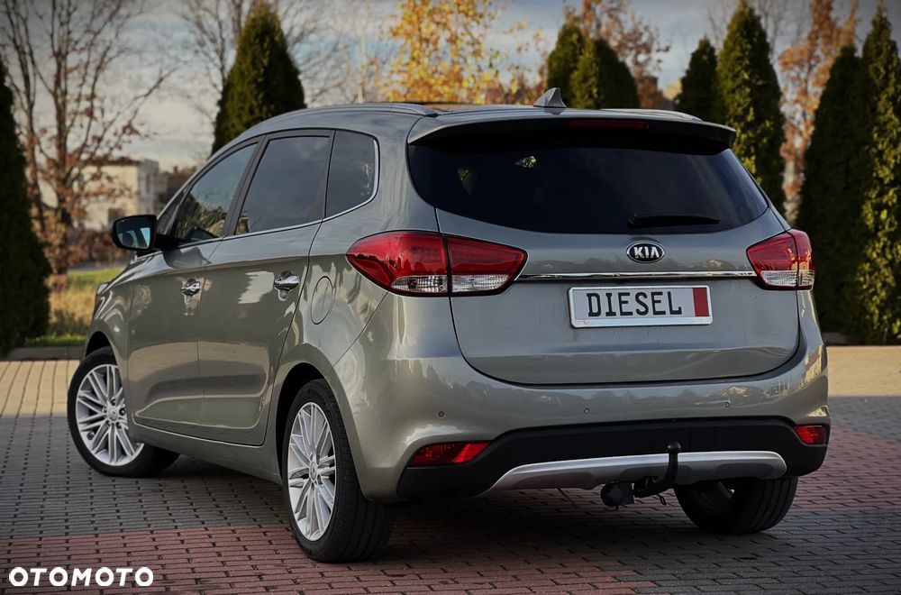 Kia Carens 1.7 CRDi S 7os - 18