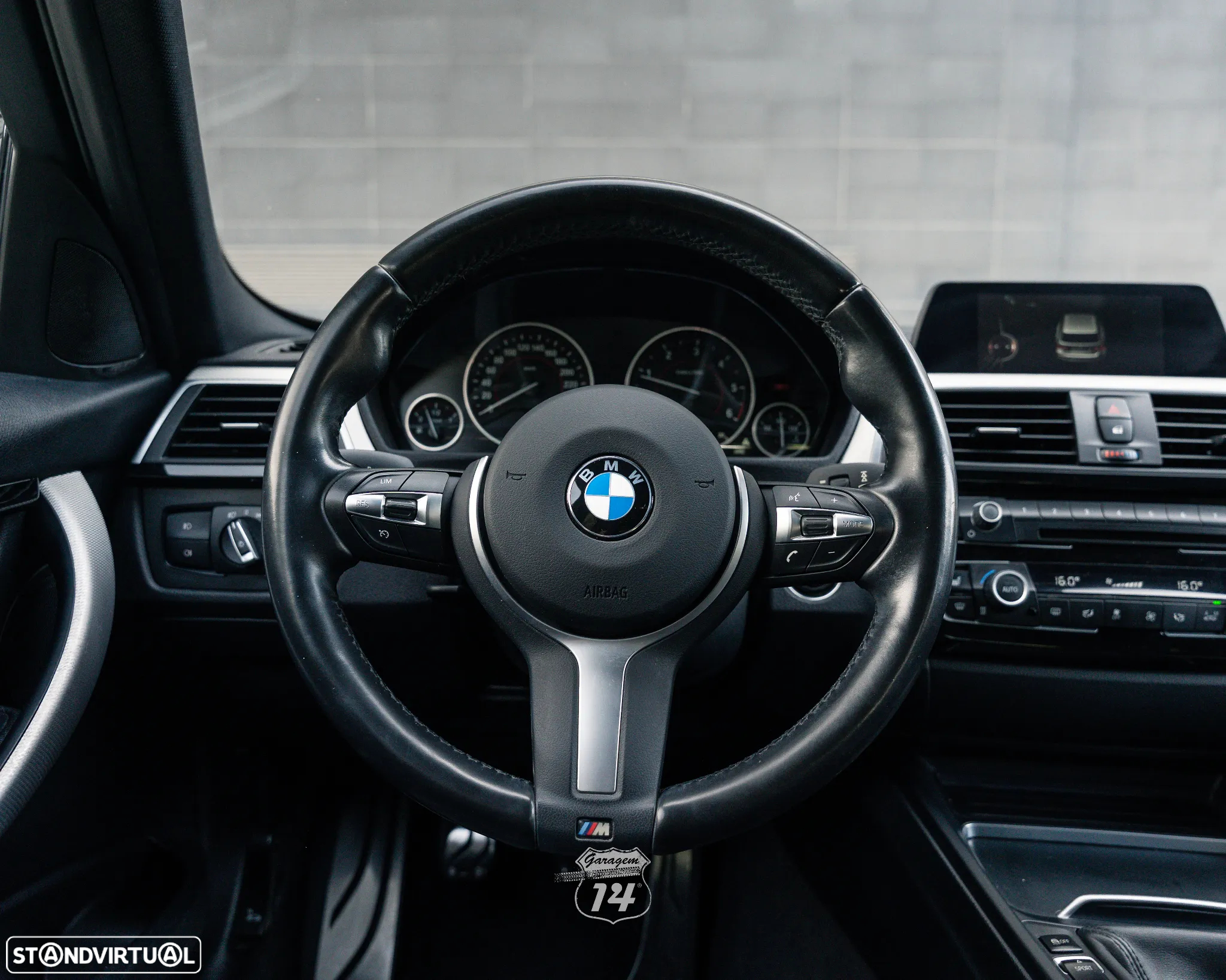 BMW 318 d Touring Pack M - 32
