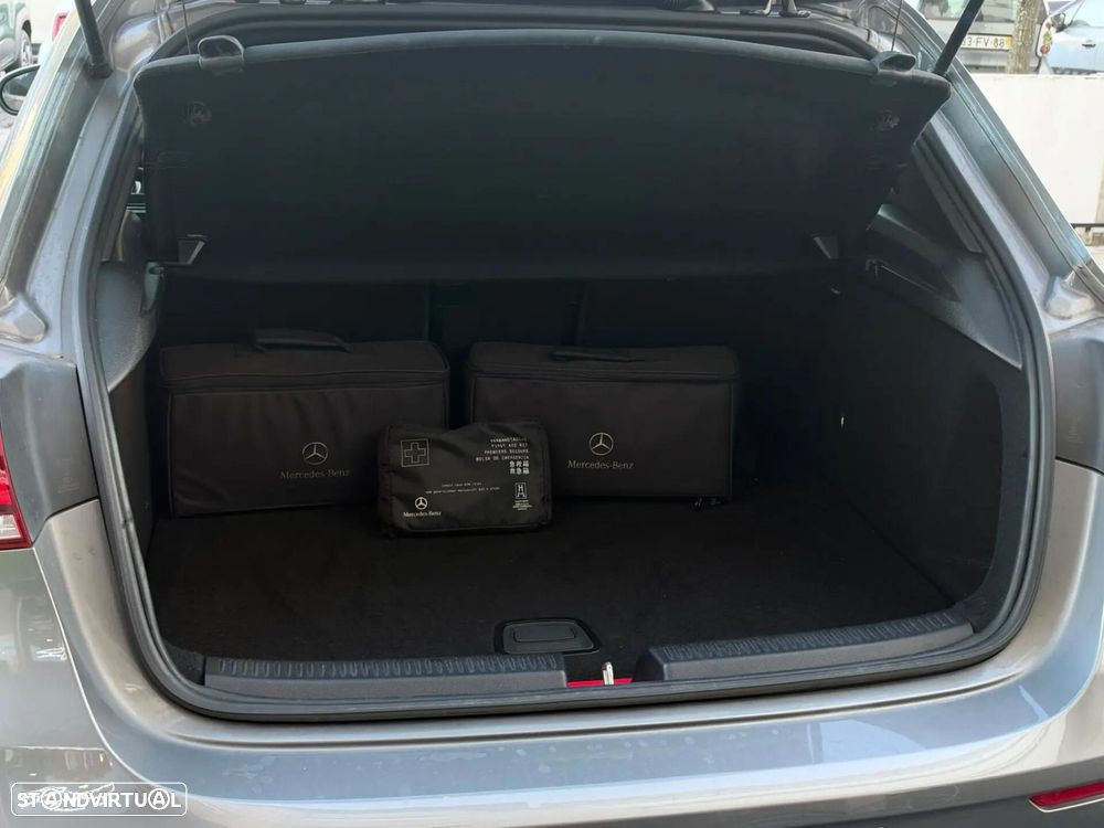 Mercedes-Benz A 250 e 8G-DCT Advanced AMG Line - 8