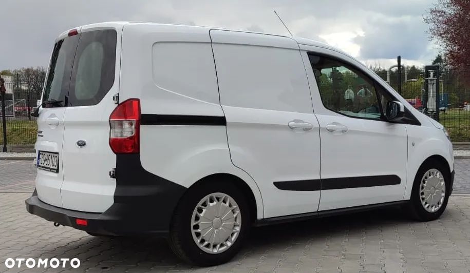 Ford TRANSIT COURIER - 13