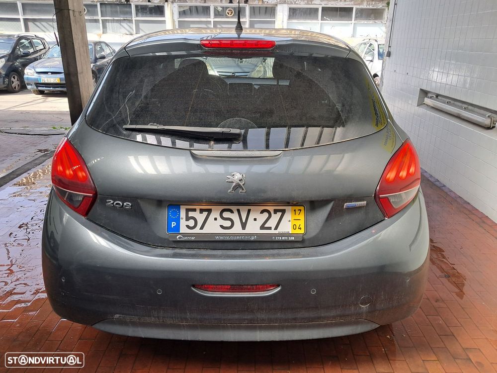 Peugeot 208 1.2 PureTech Style - 12