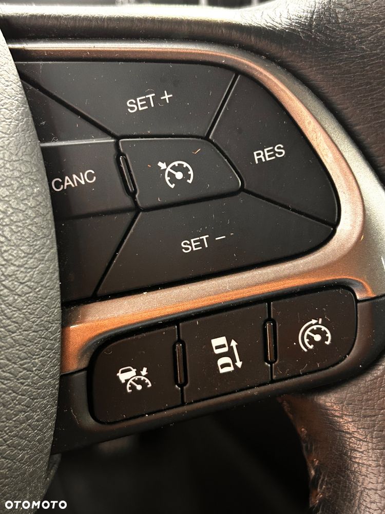 Jeep Renegade - 31
