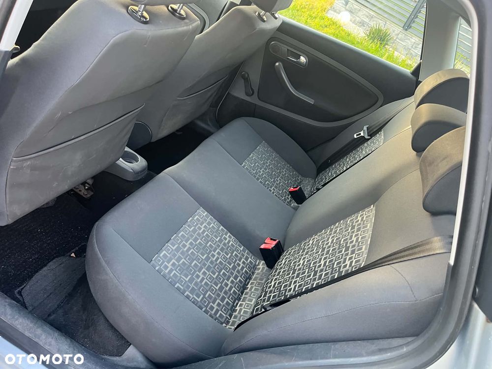 Seat Ibiza 1.2 12V Stylance - 8