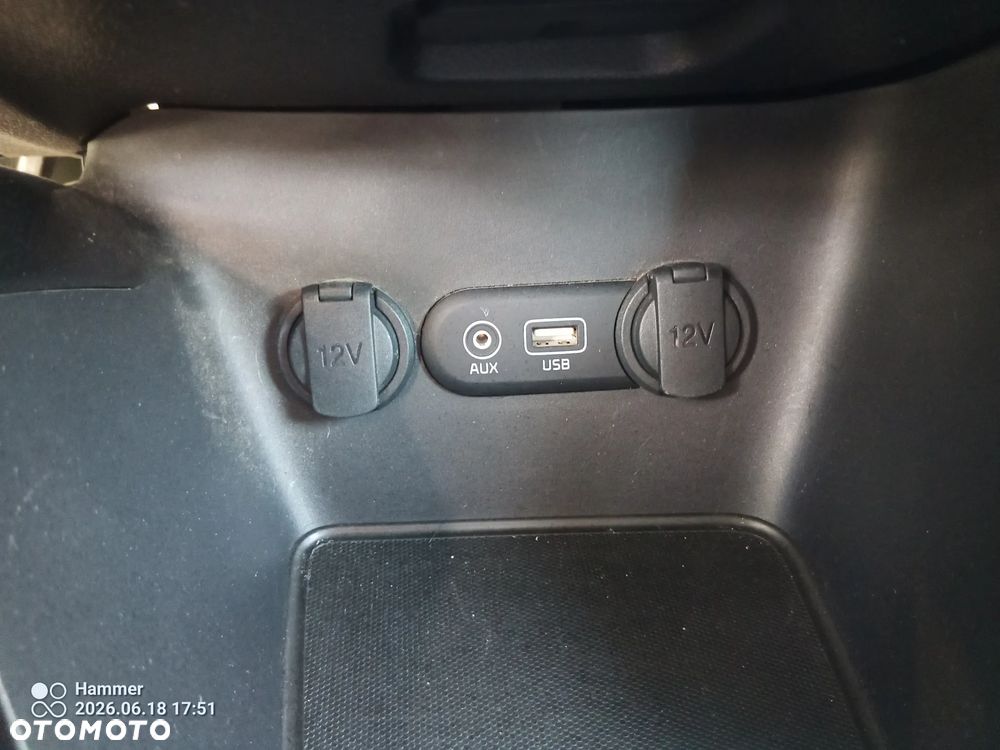Kia Ceed 1.6 CRDi 136 ISG Vision - 22