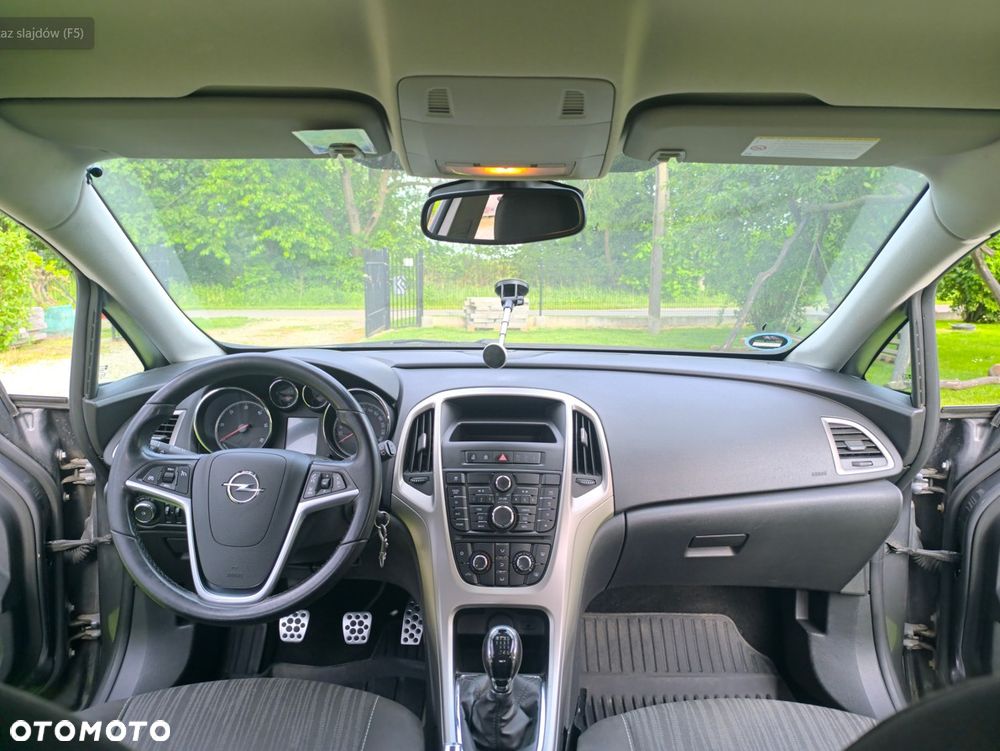 Opel Astra 1.7 CDTI Cosmo - 9