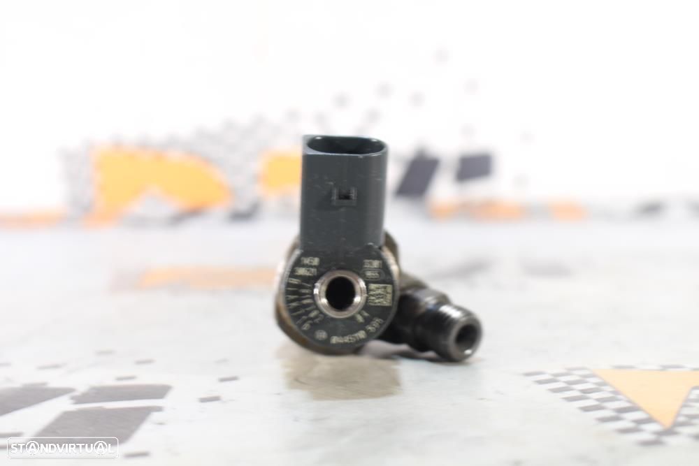 Injetor Bmw 1 (F20)  13537810702 / 7810702 / 0445110595 - 3