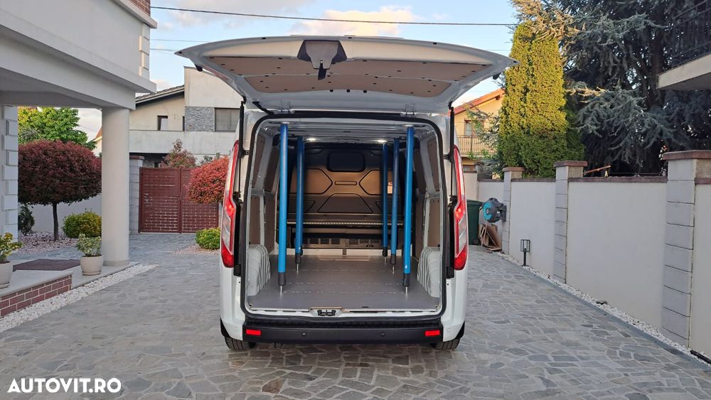 Ford Transit Custom - 11