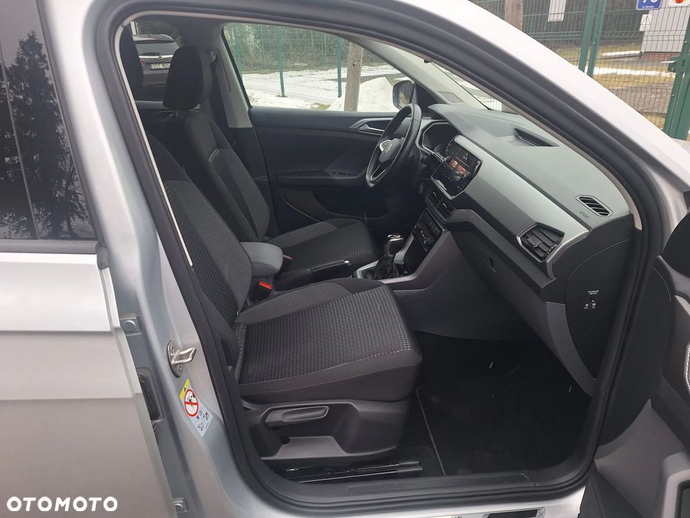 Volkswagen T-Cross - 15