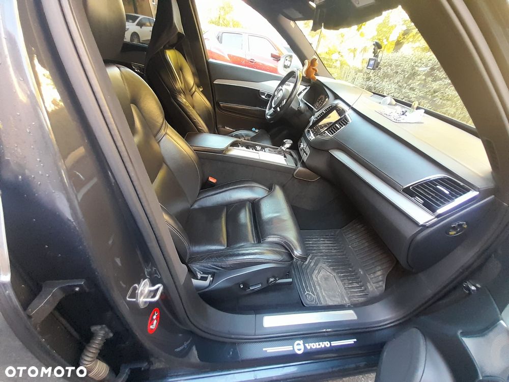 Volvo XC 90 - 14