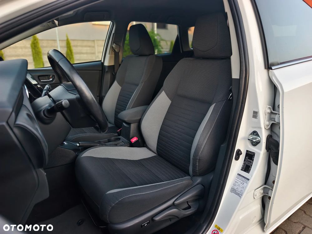Toyota Auris 1.8 VVT-i Automatik Edition S+ - 7