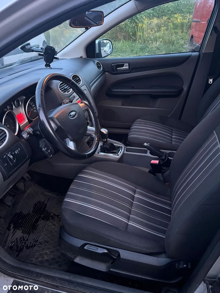 Ford Focus - 5